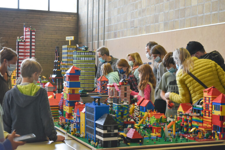 Wir bauen eine Lego-Stadt